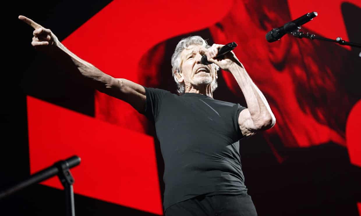Roger Waters. Grunnlegger av Pink Floyd. Roger Waters performs in Chicago in July. (Foto: Rob Grabowski/Invision/AP.)