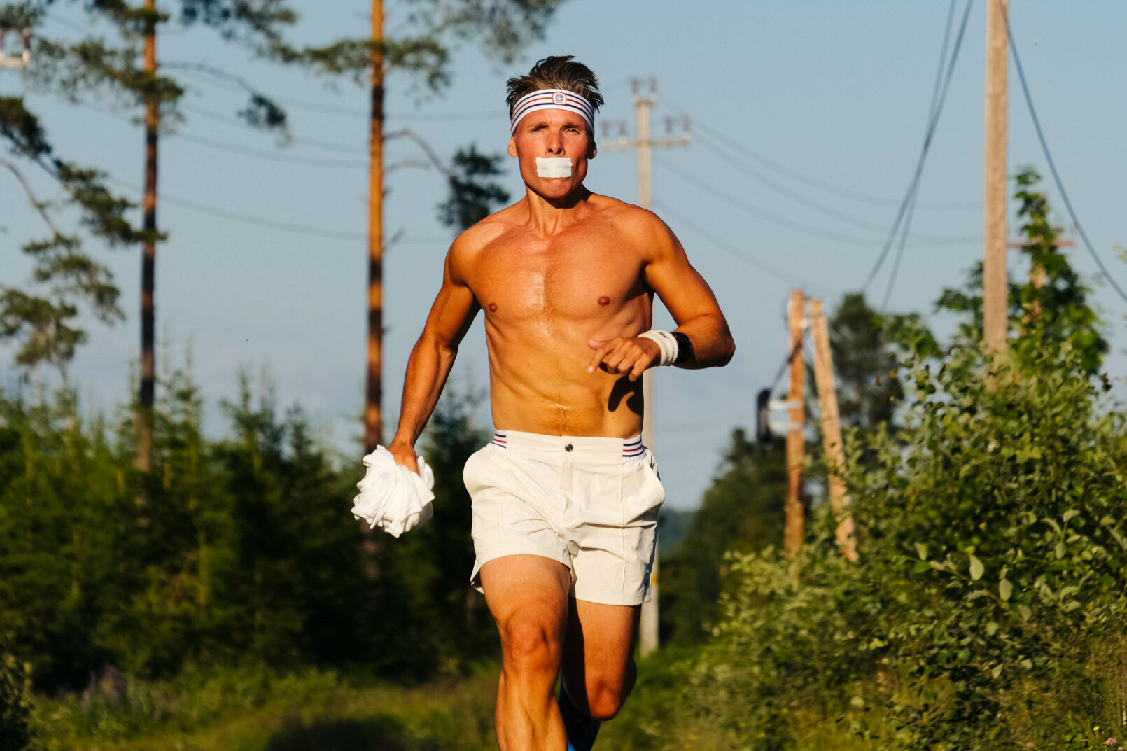 Thomas Thrap Huse, er kjent for å teipe igjen munnen når han trener. Han er enda bedre kjent under artistnavnet Mr. Pimp Lotion. (Foto- Trygve Markset.)