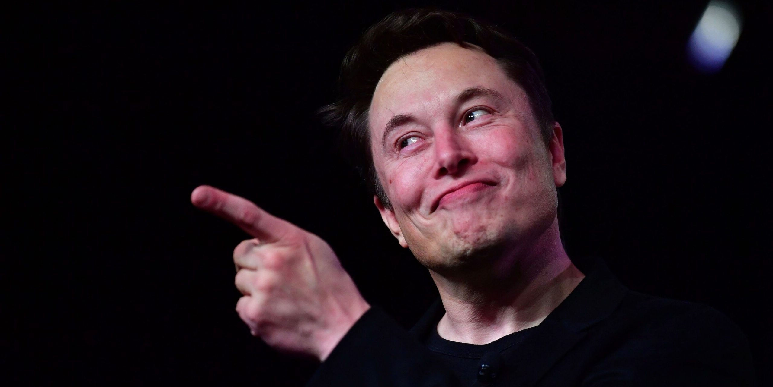 Elon Musk Auschwitz konsentrasjonsleir antisemittisme