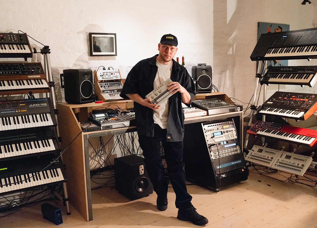 Fredrik Øverlie aka Fredfades fra Tøyen Holding gir ut solo-album. (Foto: Christopher Næss.)