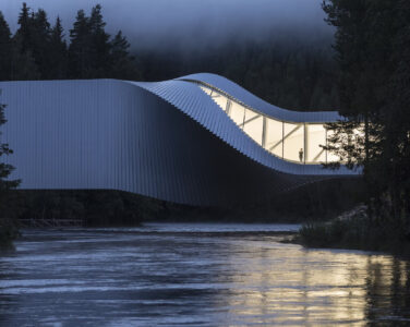 The Twist. (Foto: Laurian Ghinitoiu.)