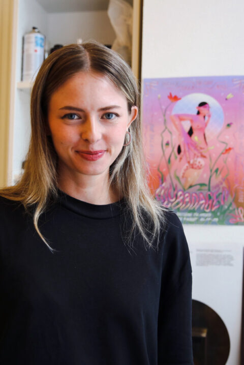 Kunstner Maria Maaneskiold deler hemmeligheter om seg selv og om kunstnerlivet. (Foto: Aurora Henni Krogh.)