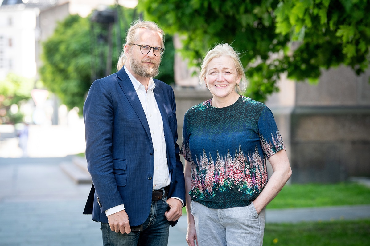 I september åpner Credo et helt nytt serverings- og formidlingstilbud på Nasjonalbiblioteket i Oslo. Nasjonalbibliotekar Aslak Sira Myhre og Heidi Bjerkan fra Credo. (Foto: Gorm K. Gaare/Nasjonalbiblioteket.)