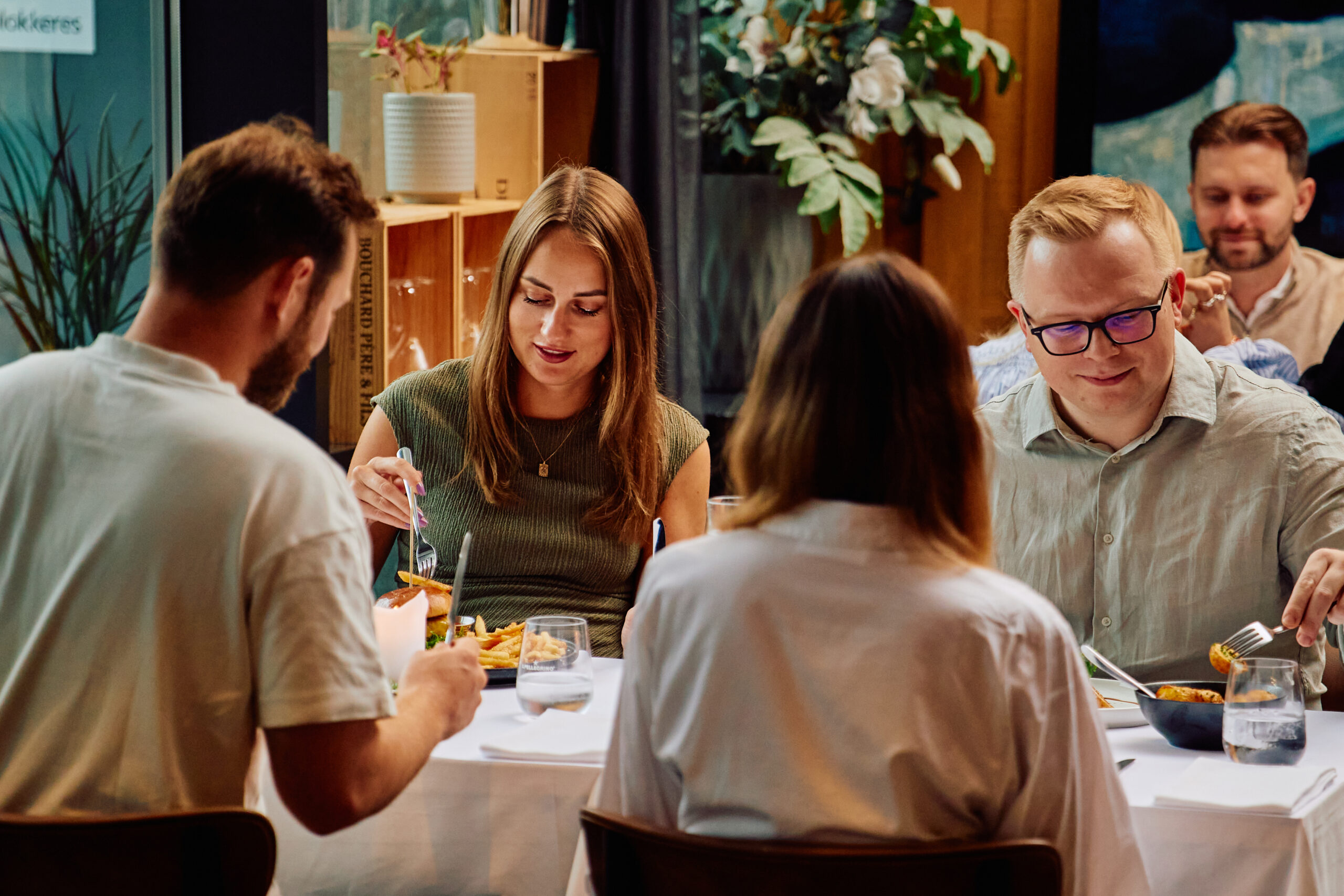 Hvert år inviterer Tjuvholmens restauranter til den årlige matfestivalen Tjuvholmen Foodie Festival. (Foto: Tjuvholmen.no/Selvaag Eiendom.)