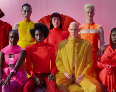 Jaguar forsøker desperat å nå nye kunder. De gamle kundene svarte med å vende selskapet ryggen. (Foto: Presse.) 4