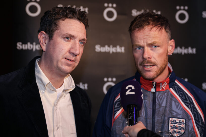Jørgen Gilbrant (t.v.) og Steinar Suvatne (t.h.) fikk ikke medhold i Pressens Faglige Utvalg om at TV 2 brøt god presseskikk i sin omtale av boken «Partiet». (Foto: Amanda Pedersen Giske/NTB.)