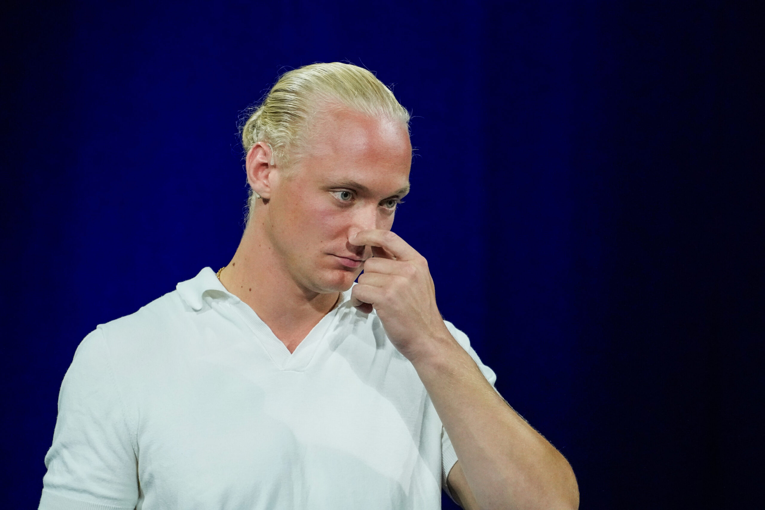 Arendal 20250814. FPU-leder Simen Velle under ungdomspartilederdebatten under Arendalsuka. (Foto: Ole Berg-Rusten/NTB.)