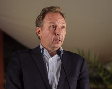 Konsernsjef Mads Nygaard legger seg flat etter falske leserinnlegg-kontroversen. (Foto: Beate Oma Dahle/NTB.)