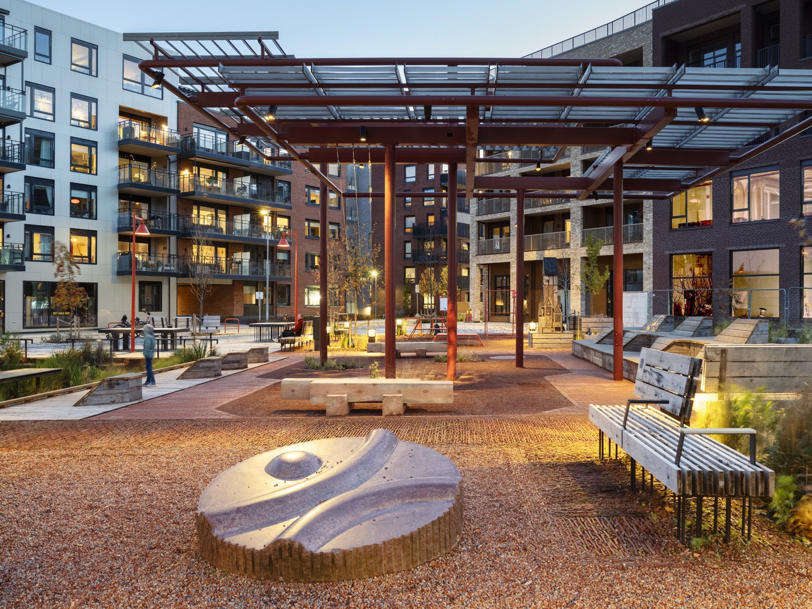 Vollebekk torg er årets vakreste arkitektur ifølge Oslo kommune. (Foto: Studio Oslo landskapsarkitekter.)