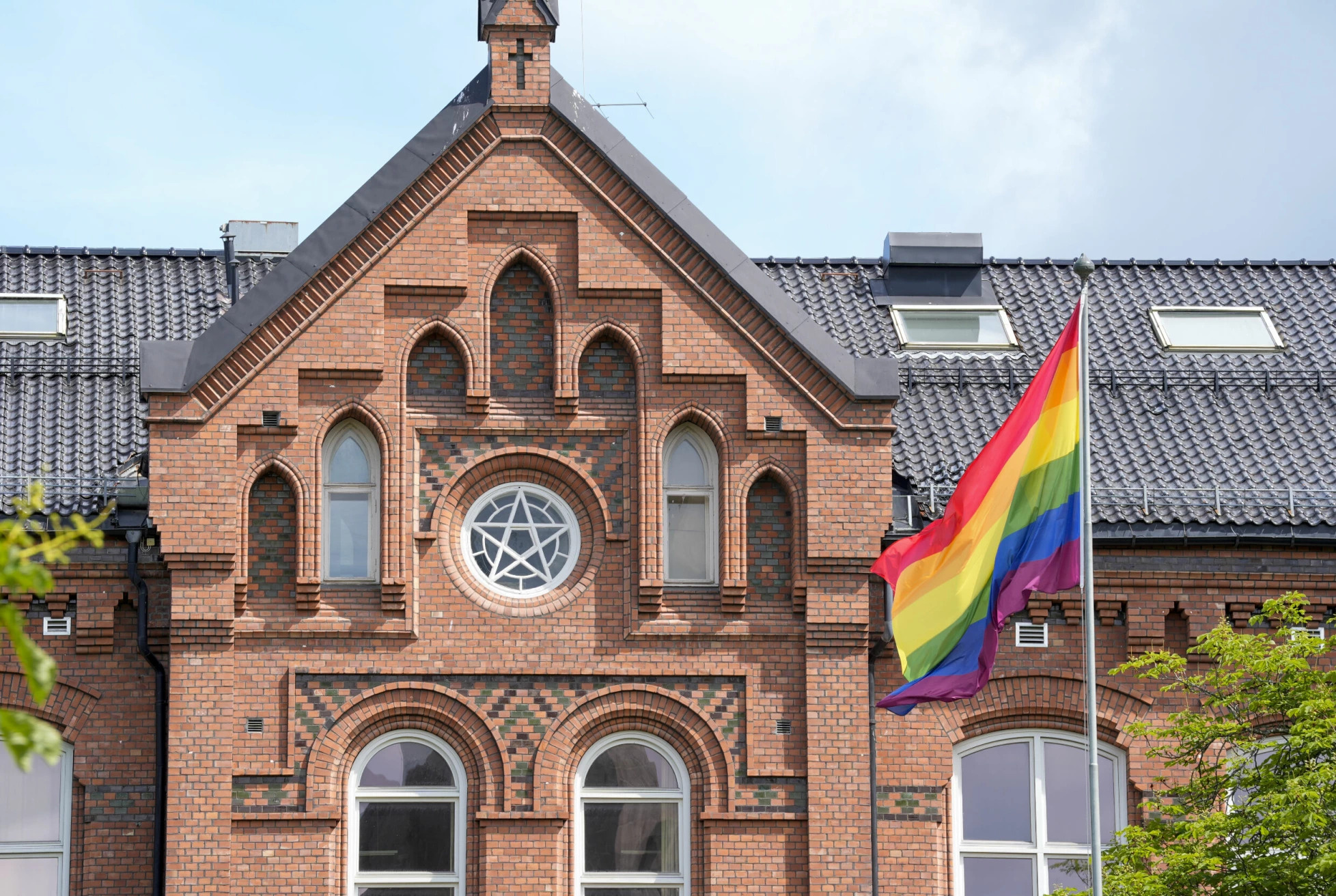 Vålerenga skole pride flagg 2023