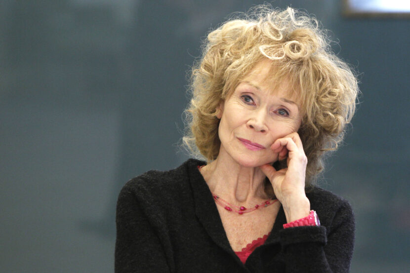 Skuespiller Mona Tandberg under mandagens leseprøve på teaterforestillingen Ørkenstormer på Litteraturhuset. Litteraturhuset samarbeider med Nationaltheatret og Riksteatret om urpremiere på et drama fra korstogstiden. Urpremiere på Litteraturhuset 5. mars. (Foto: Heiko Junge/NTB.)