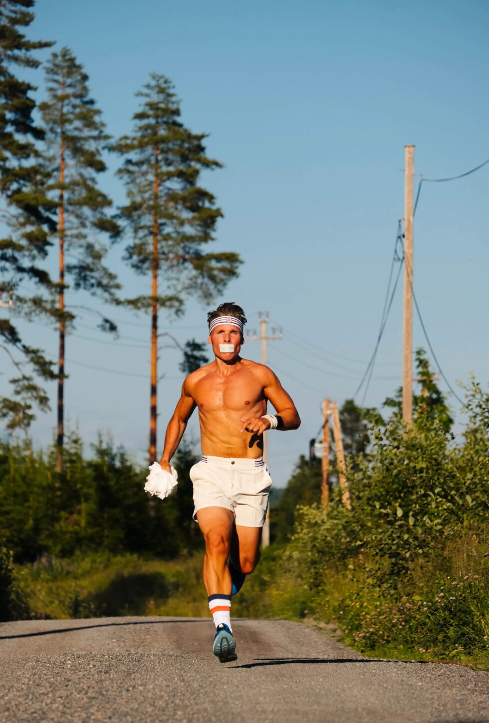 Thomas Thrap Huse, er kjent for å teipe igjen munnen når han trener. Han er enda bedre kjent under artistnavnet Mr. Pimp Lotion. (Foto: Trygve Markset.)