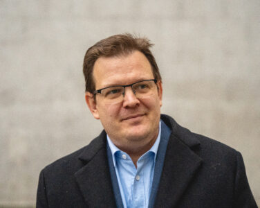 Glenn Diesen influenser 1 million i måneden sosiale medier youtube finansavisen trygve hegnar