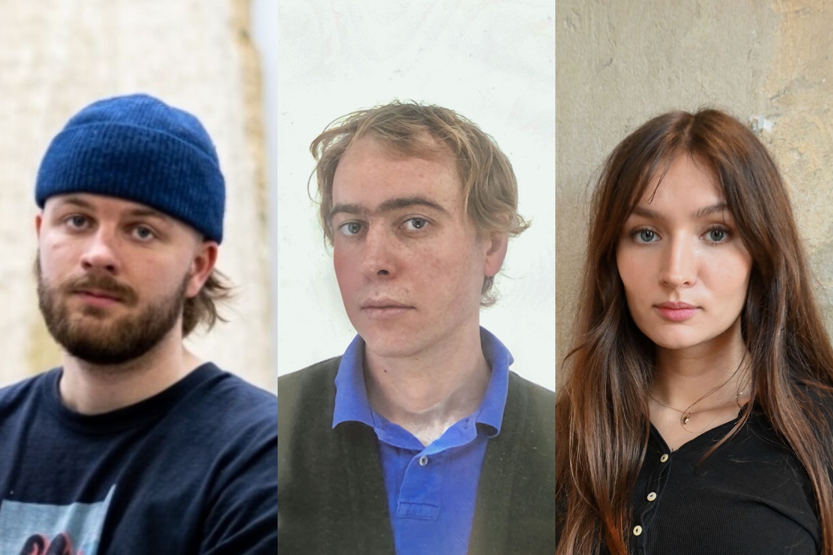 Markus Myhre, Karsten Krogh-Hansen og Mildred Kärkkäinen Gaenger utgjør «Unge inviterte» 2026. (Foto: Presse.)