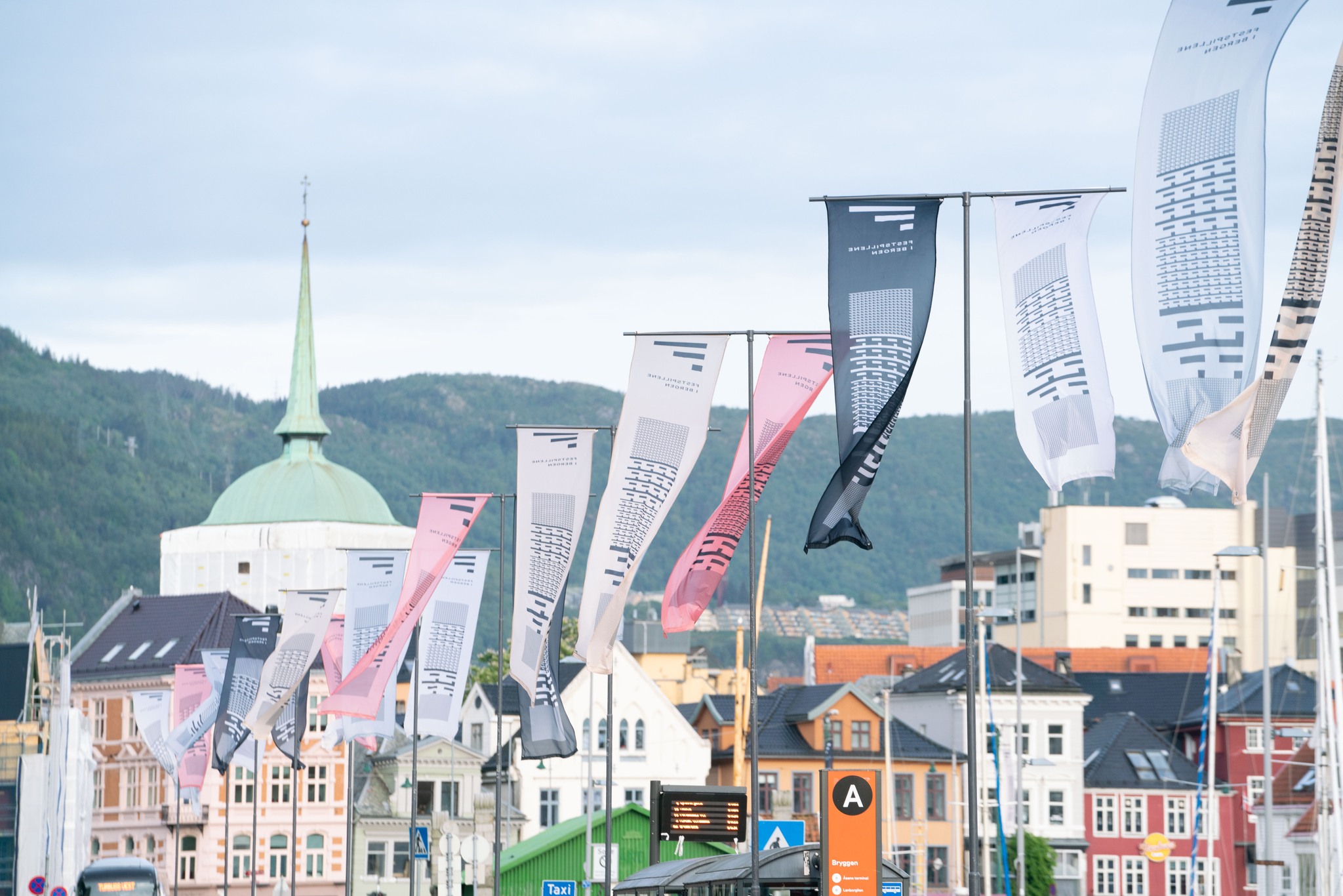 festspillene i bergen logistikk og vertskap