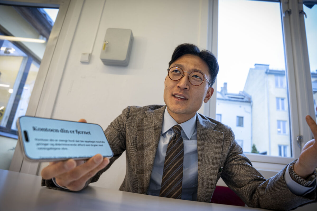 Den omstridte Subjekt-redaktøren Danby Choi ble kastet ut av dating-appen Hinge etter å ha skrevet at det bare finnes to kjønn. (Foto: Iver Skrede.)