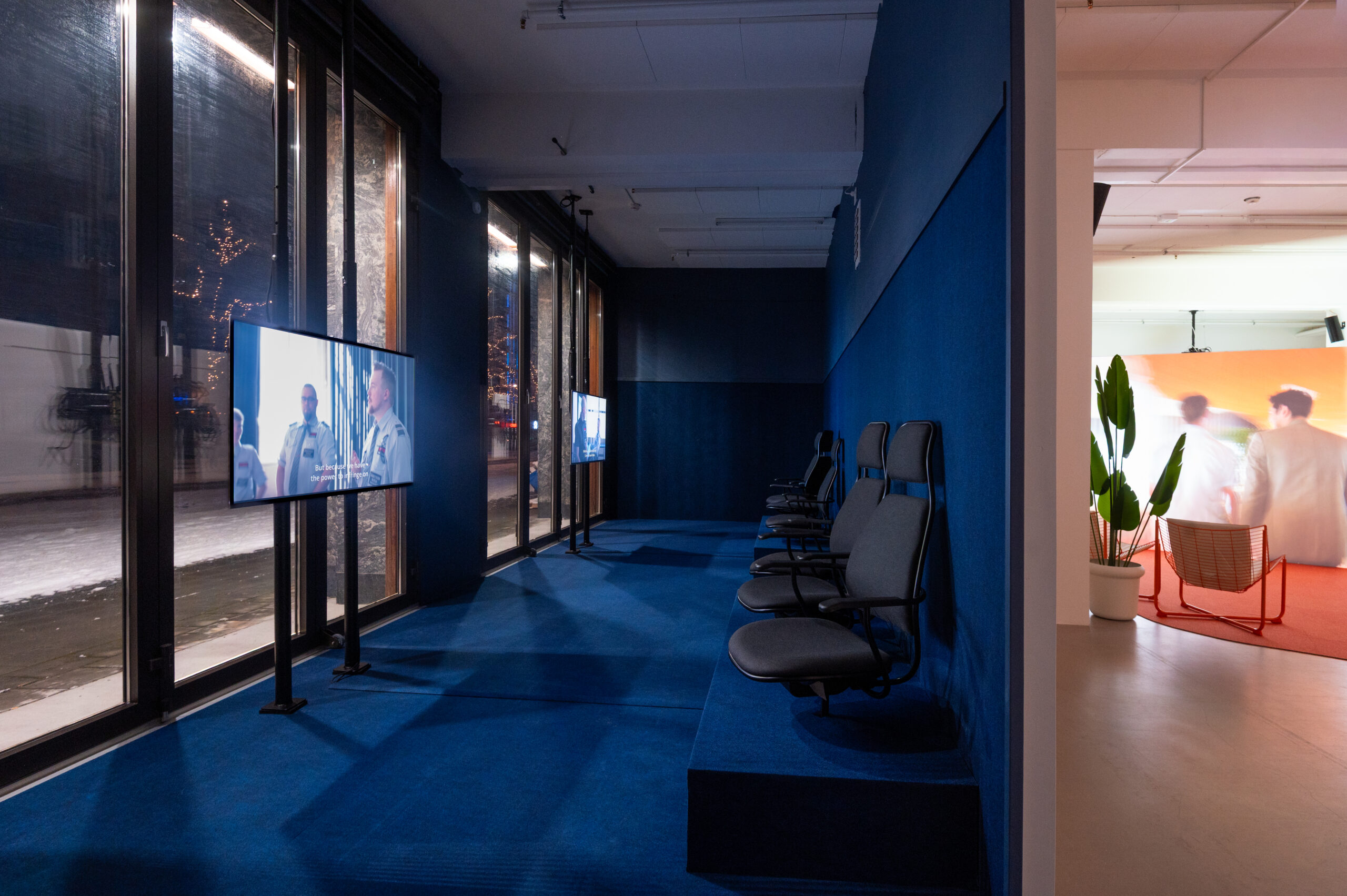 Pilvi Takala - Breaking Ranks