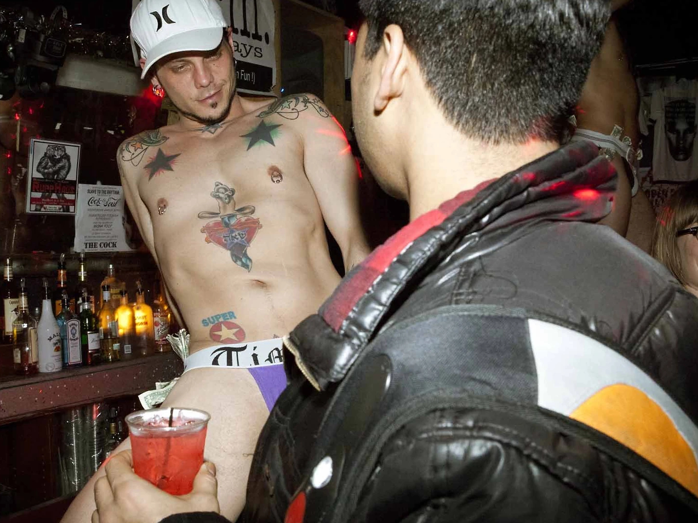 Mange nordmenn angrer på tilfeldig sex, men gjentar det likevel igjen og igjen, ifølge forskning fra NTNU. (Illustrasjonsfoto: Zenith Richards/The Cock.)