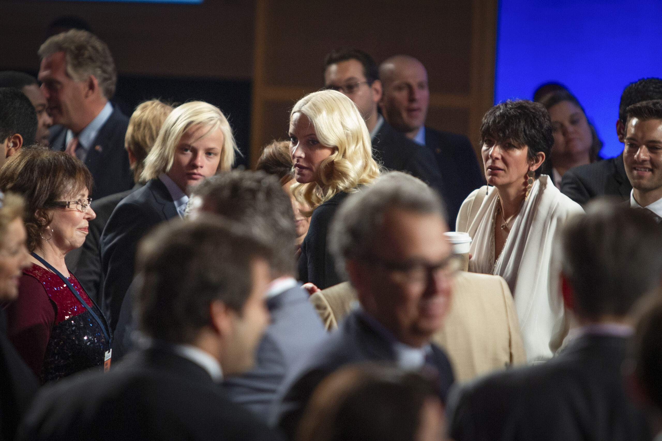 New York, USA 20120923. Marius Borg Høiby (f.v.), kronprinsesse Mette-Marit og Ghislaine Maxwell på Opening Session av Clinton Global Initiative i New York 23. September 2012. (Foto: Pontus Höök/NTB.)