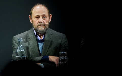 Oslo 20251105. Se og Hørs redaktør Ulf André Andersen under en panelsamtale om Aftenpostens og VGs dekning av Høiby-saken under Norsk Redaktørforenings 75-årsjubileum. (Foto: Lise Åserud/NTB.)