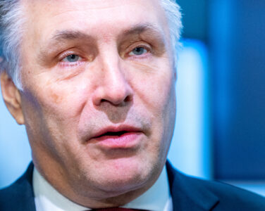 Oslo 20260206. Forsvarsminister Tore O. Sandvik på presentasjonen av den årlige trusselvurderingen fra E-tjenesten, PST og NSM. (Foto: Amanda Pedersen Giske/NTB.)