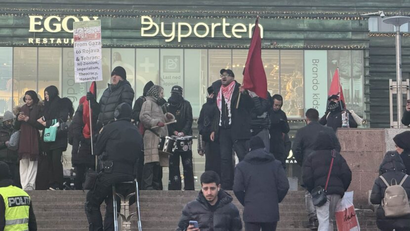 Pro-palestinere på demonstrasjon for fritt-Iran. (Foto: Tipser.)