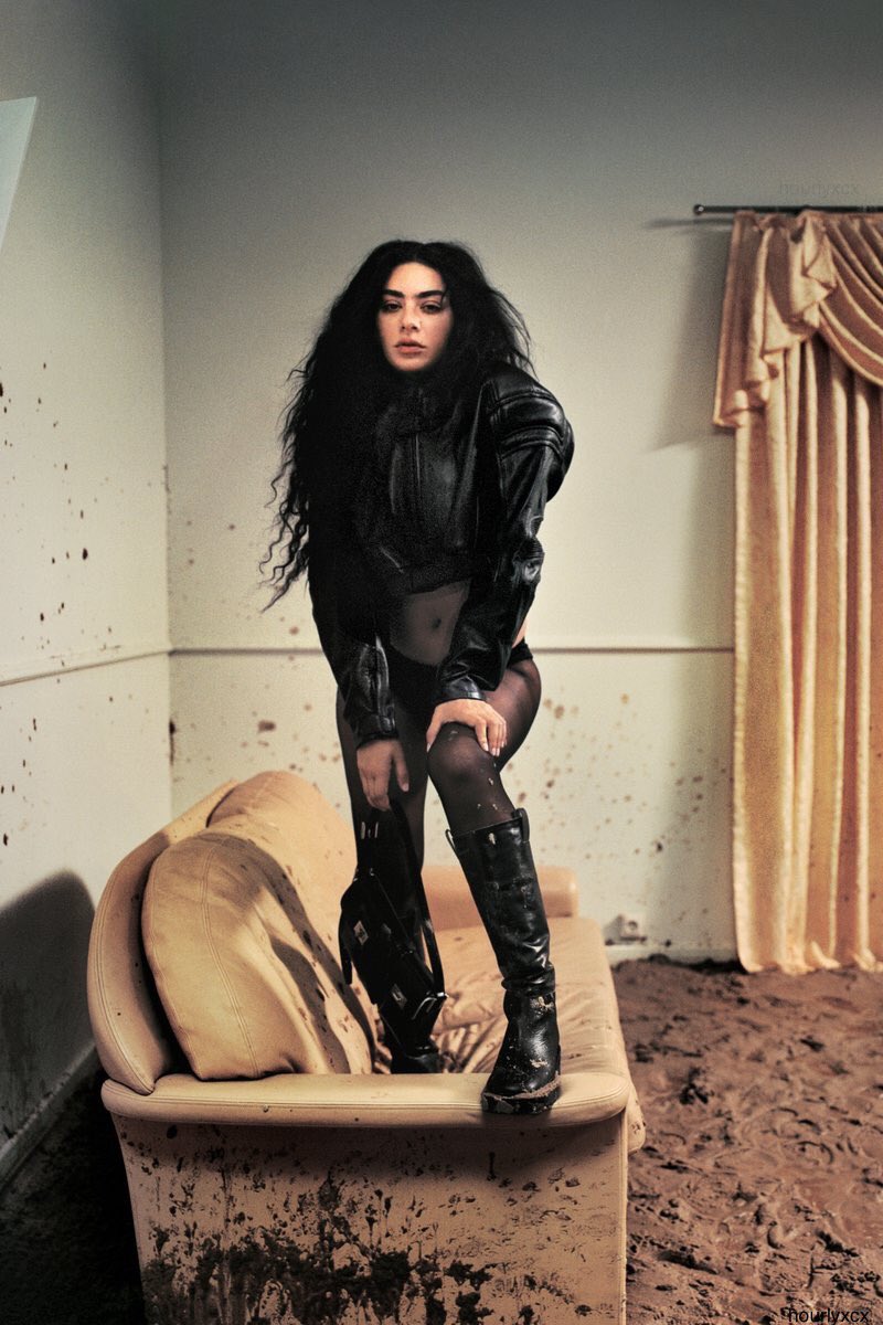 Aidan Zamiri Charli XCX Zalando 2023 (Foto: Zalando.)