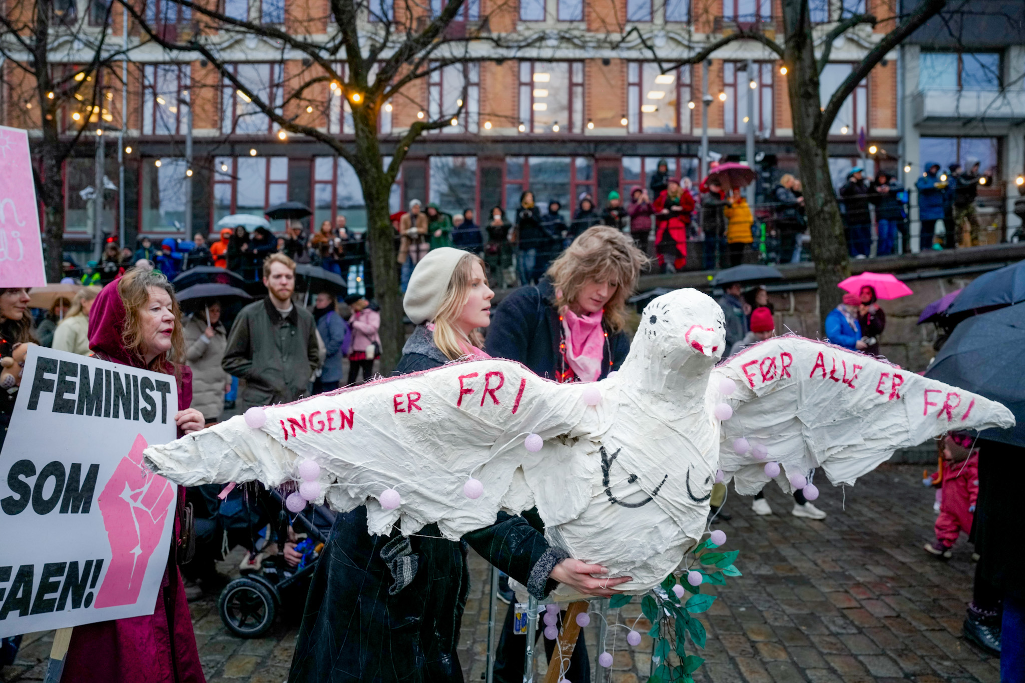 Oslo 20260308. Den offisielle 8. mars-markeringen i Oslo arrangeres på Youngstorget I Oslo. (Foto: Javad Parsa/NTB.)