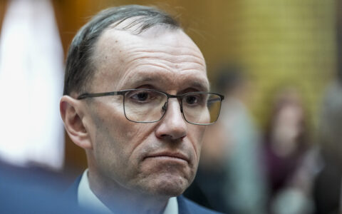 Oslo 20260303. Utenriksminister Espen Barth Eide i Vandrerhallen etter sin utenrikspolitiske redegjørelse på Stortinget. (Foto: Terje Pedersen/NTB.)