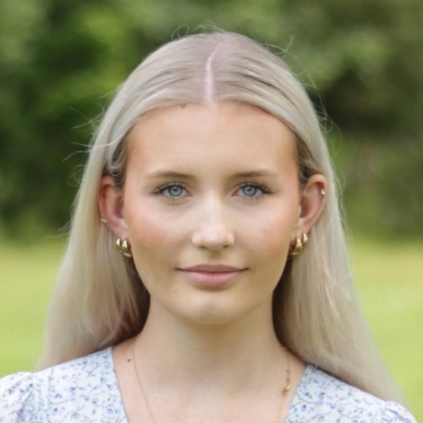 Sentralstyremedlem i Unge Venstre, Thyra Håkonsløkken. (Foto: Unge Venstre.)