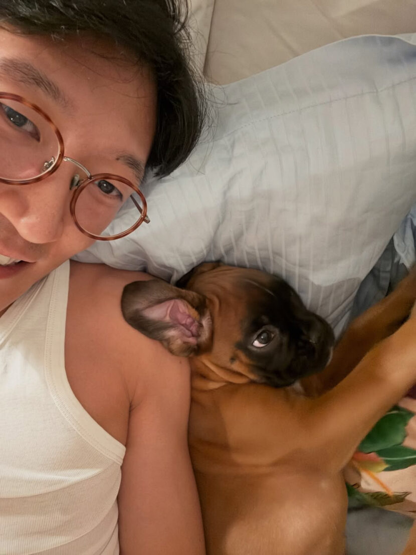 Choi gløder for journalistikken. Men enda mer for Doris. (Foto: Privat.)