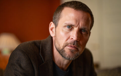 Oslo 20260323. Skuespiller Tobias Santelmann på Netflix sin pressedag for tv-serien «Harry Hole» på Villa Inkognito i Oslo mandag. (Foto: Amanda Pedersen Giske/NTB.)