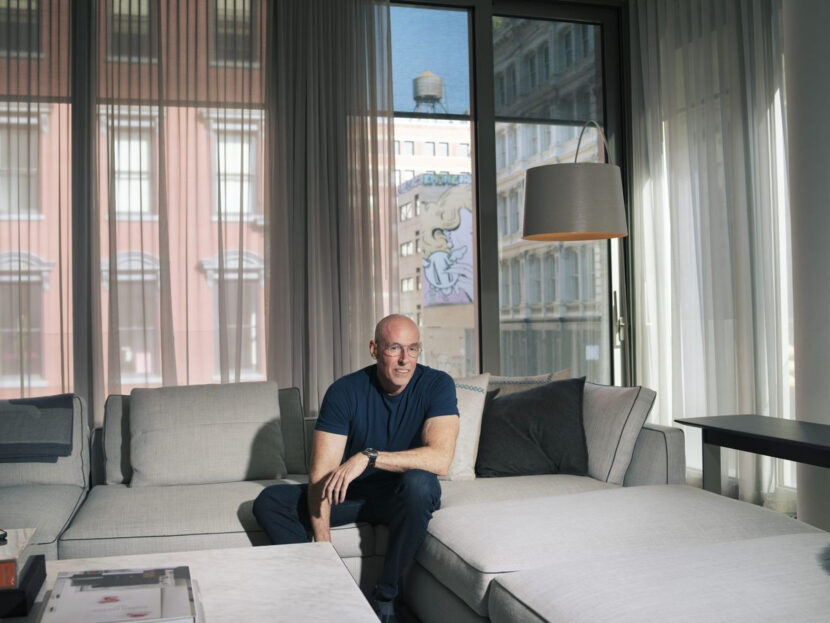 Professor på NYU, podkaster, multimillionær og potensiell presidentkandidat i 2028, Scott Galloway. (Foto: NYT/Redux.)