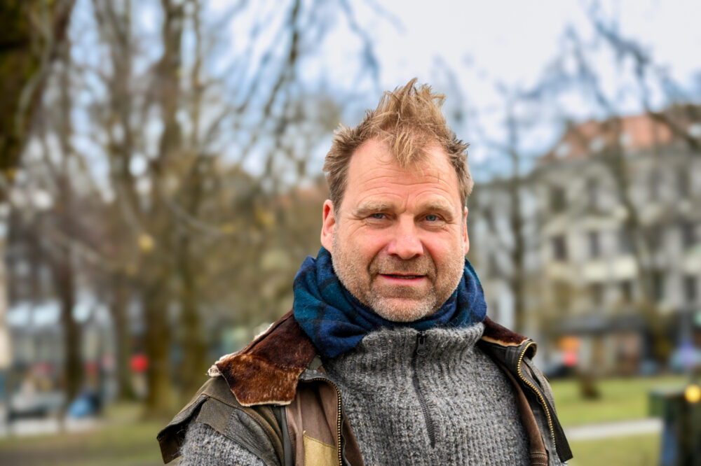 Vi ser for lite av Odd Nerdrum i offentligheten, mener Vebjørn Sand. (Foto: Peter-André Hegg.)