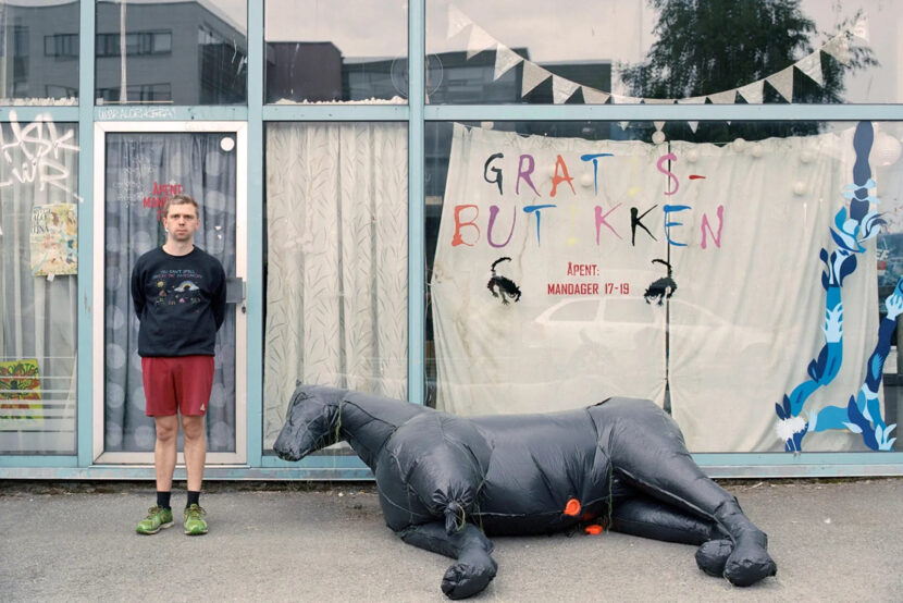 Einar Grinde får gjennomføre sine egne ideer. Andre kunstnere opplever å se at egne ideer blir gitt videre til noen andre. (Foto: Markus Lantto.)