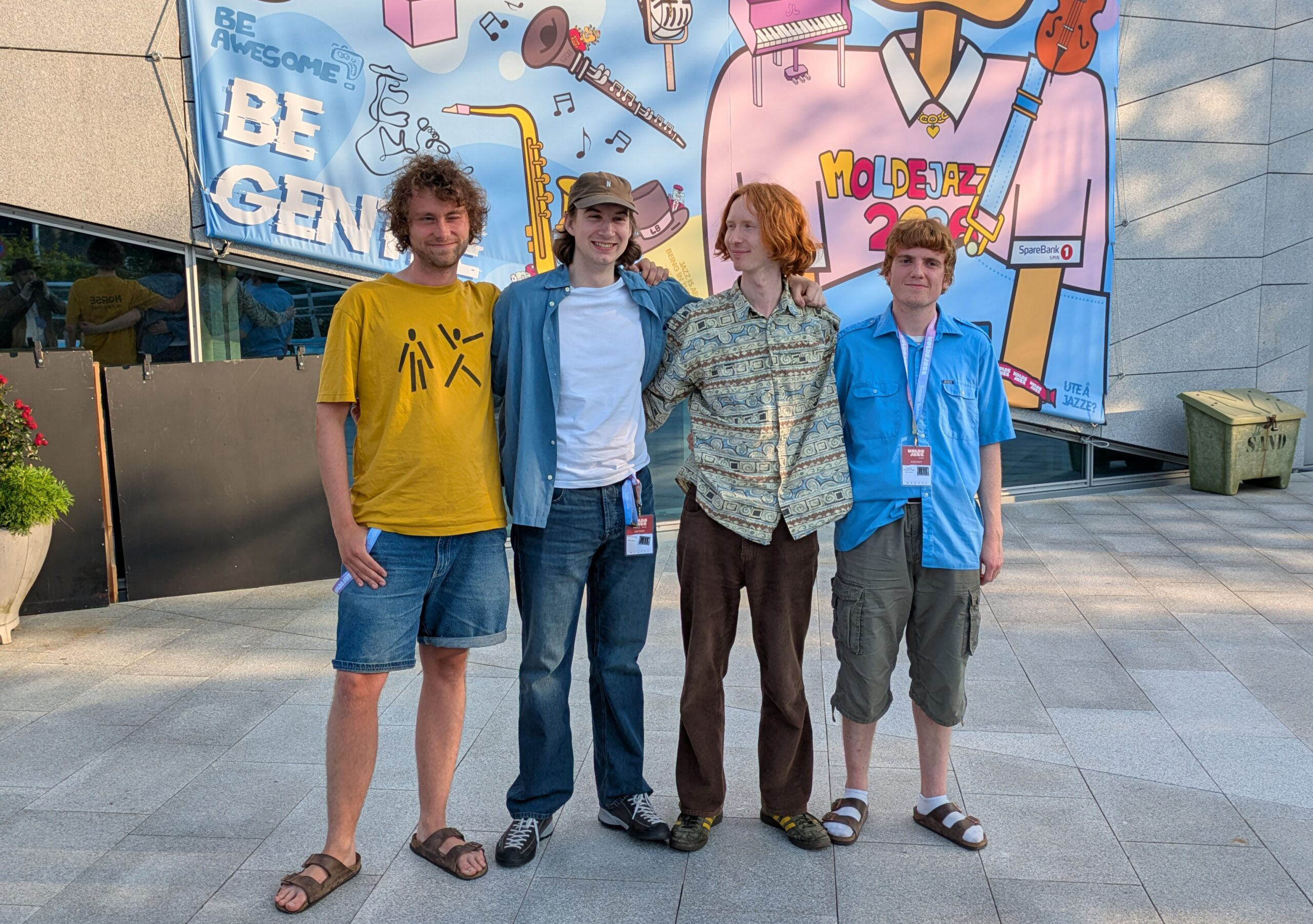 Årets unge jazzmusikere 2026 er kåret under Moldejazz og ble gruppen Sakte, fallende. (Foto: Aleksander Haugen/Moldejazz/NTB.)