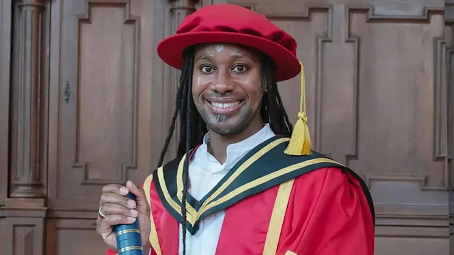 Professor Jason Arday Cambridge University skandale gjennomgås etterforskes plagiat løgn rasisme påstander kaos