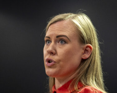 Oslo 20260622. Barne- og familieminister Lene Vågslid (Ap) kommenterer NOU-rapporten fra Granskingsutvalget for utenlandsadopsjoner. (Foto: Cornelius Poppe/NTB.)