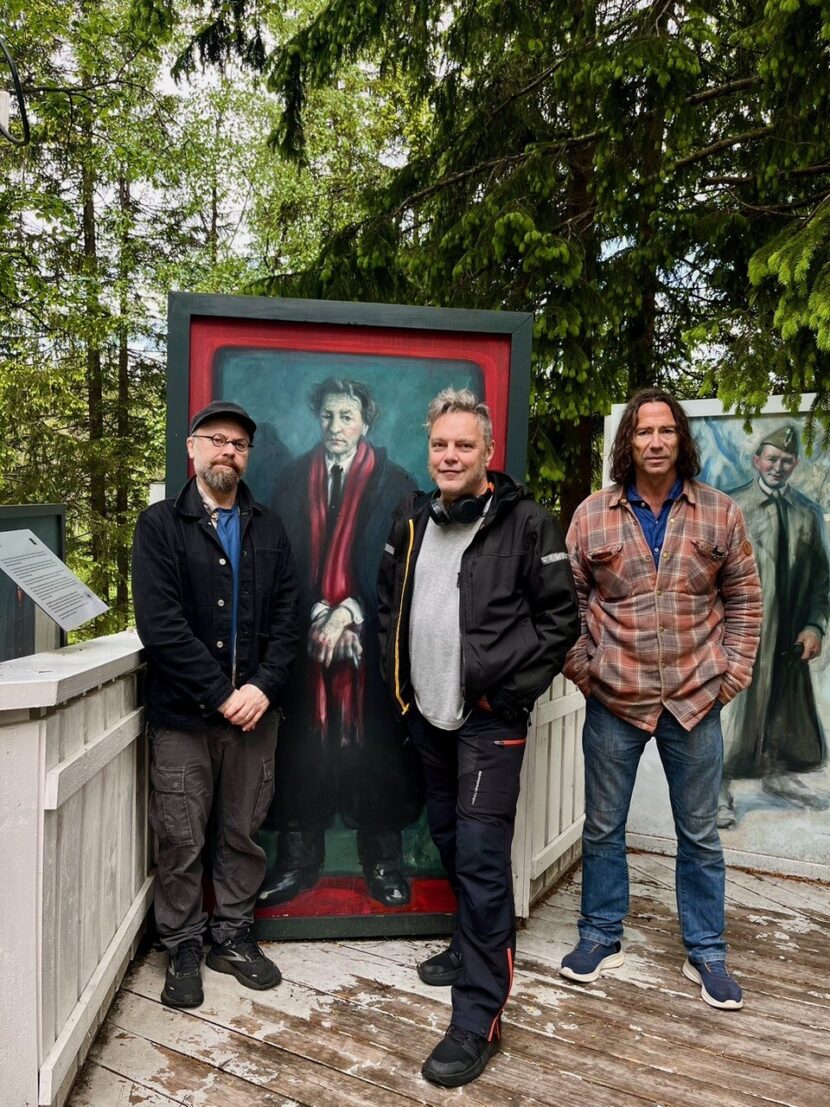 Erik Holien, Jens Bjørnebo (malt av Vebjørn Sand), Tomas Drefvelin og Einar Andreas Larsen på Roseslottet Du og jeg og Bjørneboe