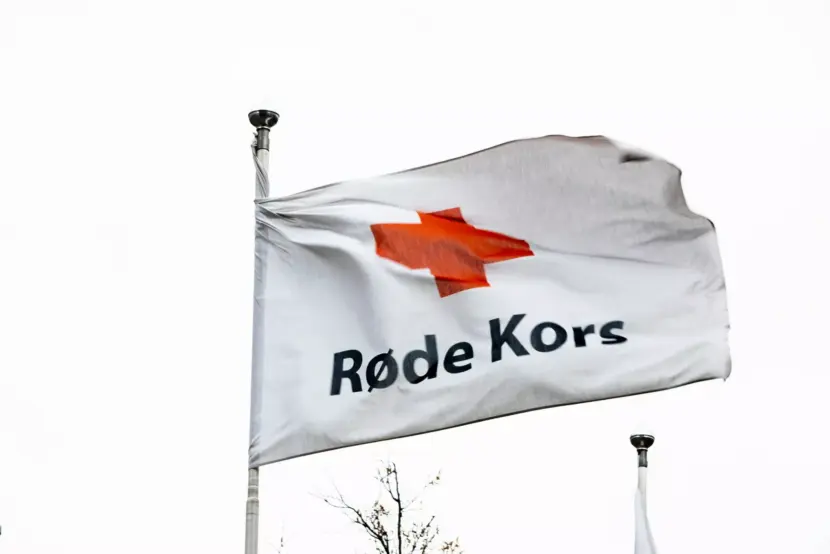 Røde kors flagg. (Foto: Berit Roald/NTB.)