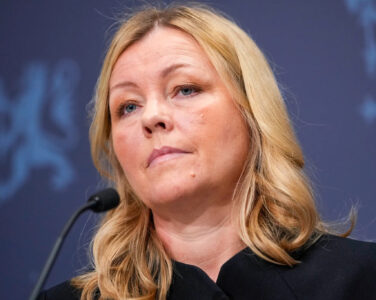 Kjersti Stenseng, AAP, arbeidsavklaringspenger, NAV, arbeids- og inkluderingsbedrifter, arbeidsutprøving, arbeidsforberedende trening, Rolf Farmen