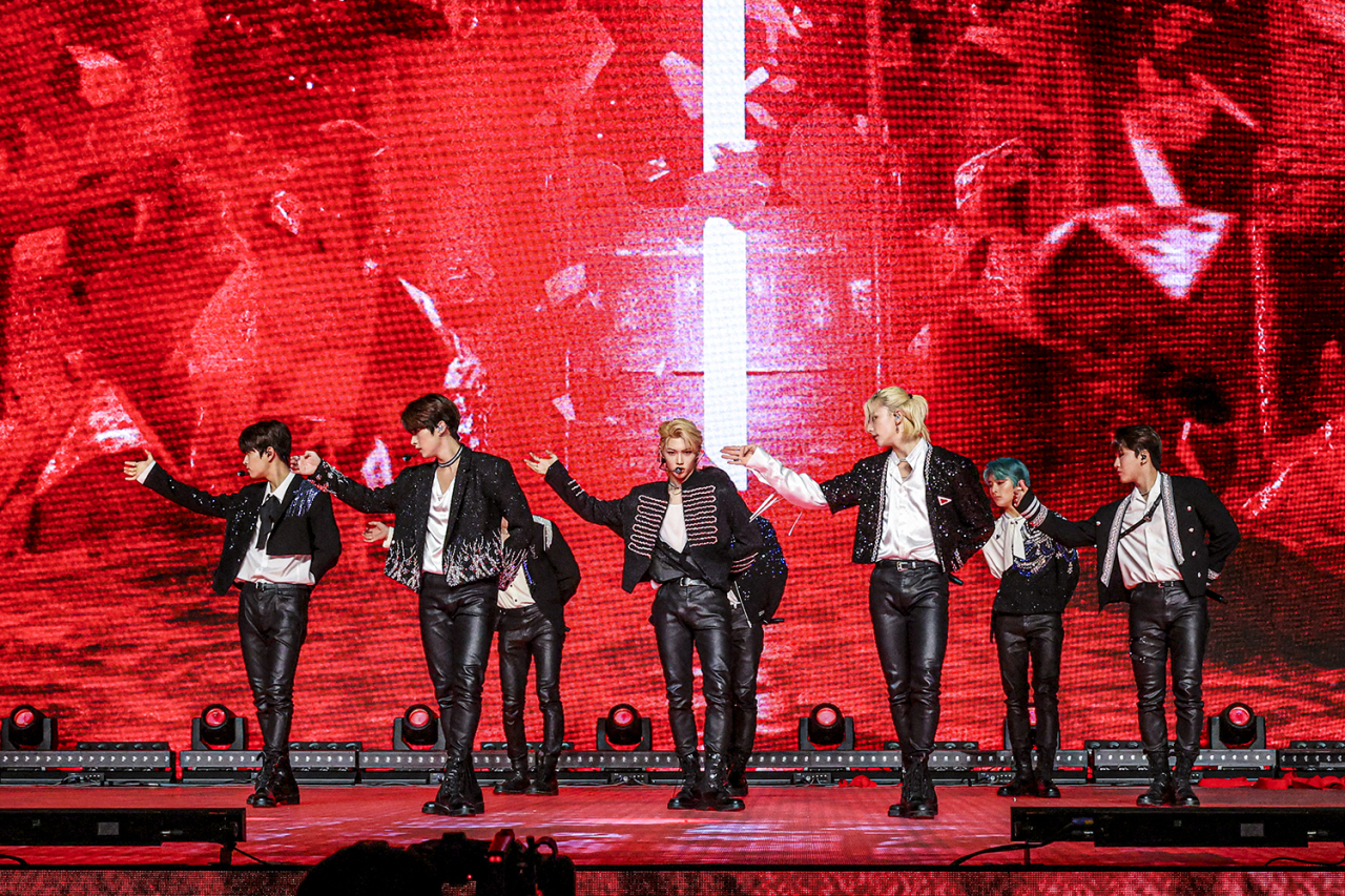 K-popgruppen Stray Kids (bildet) følger etter BTS og boikotter Grammy. (Foto: koreaherald.)