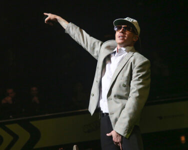 Macklemore holder konsert under festivalen South by Southwest i Austin i mars 2023. (Foto: Jack Plunkett / Invision / AP / NTB.)