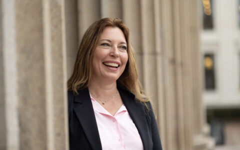 Professor, jusprofessor, Benedikte Moltumyr Høgberg, jurist, demokrati, demokratiet, politikere, sluttet å lytte, polarisering, mekanismer, river i filler