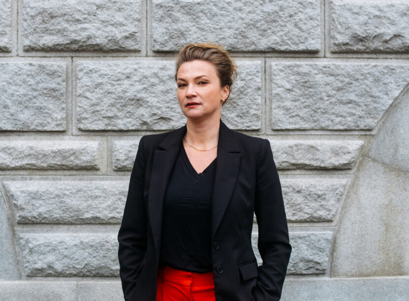 Hanne Eggen Røislien. (Foto: Christopher Helberg/Bonnier Norsk Forlag.)