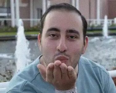 Paulus Abdelshahed (39) kvalte sine to barn, sju og åtte år gamle, i et rekkehus i Södertälje i april 2024. (Foto: Privat.)