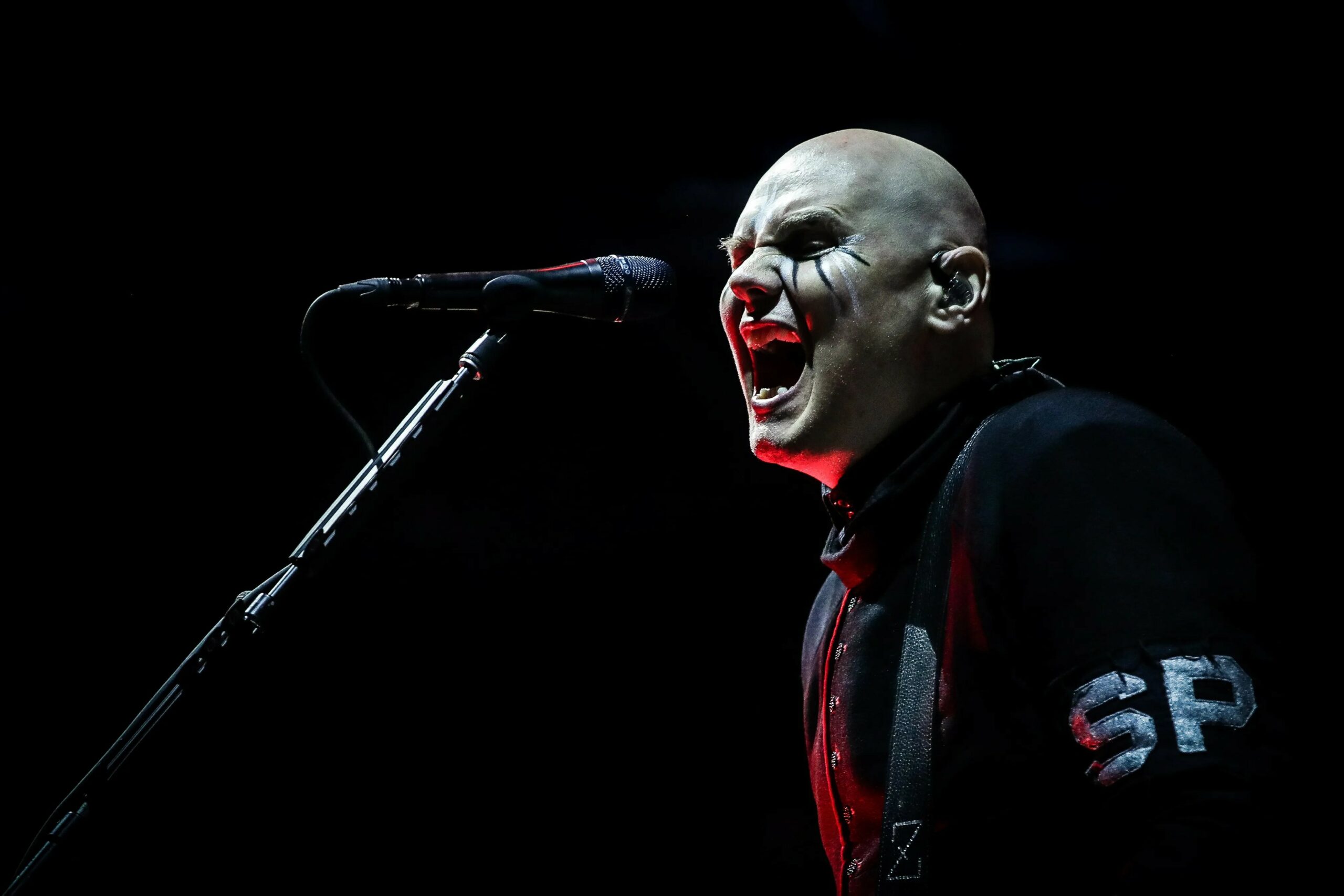Billy Corgan The Smashing Pumpkins 10.000 søknader ny gitarist